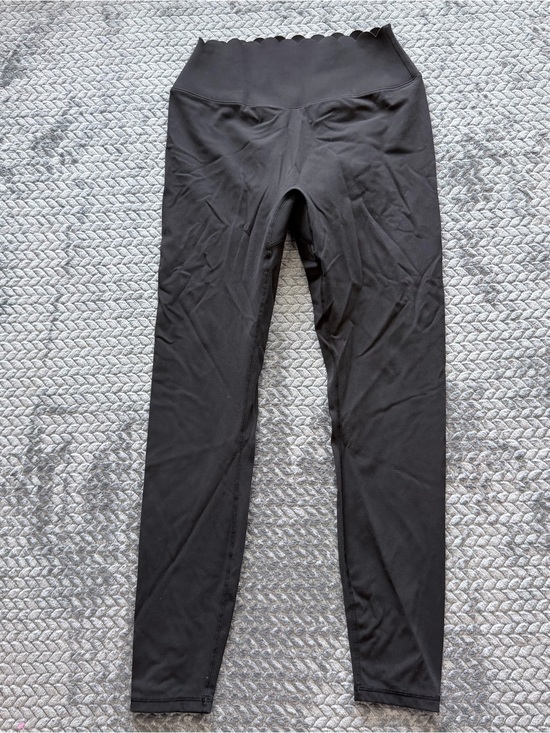 Buffbunny Collection Pants - Buffbunny Collection Rosa Scalloped Waist Leggings Black Size Medium
